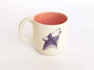 Taza S lobo rosa